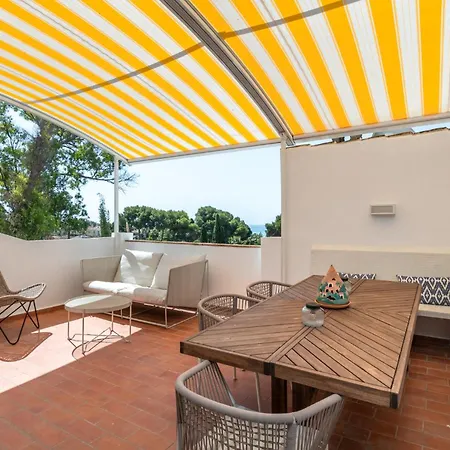 Hébergement de vacances The House - 4min Walk To The Sea *