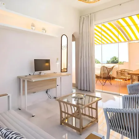 بيت للعطل The House - 4min Walk To The Sea *