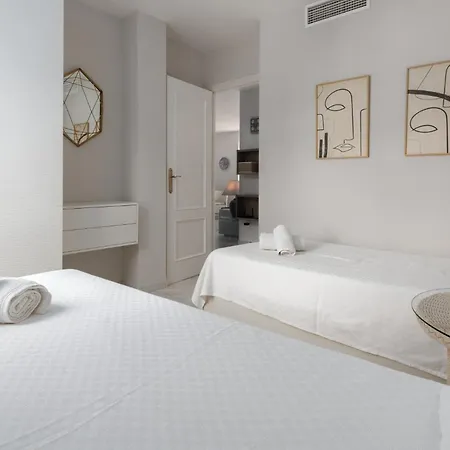 The House - 4min Walk To The Sea