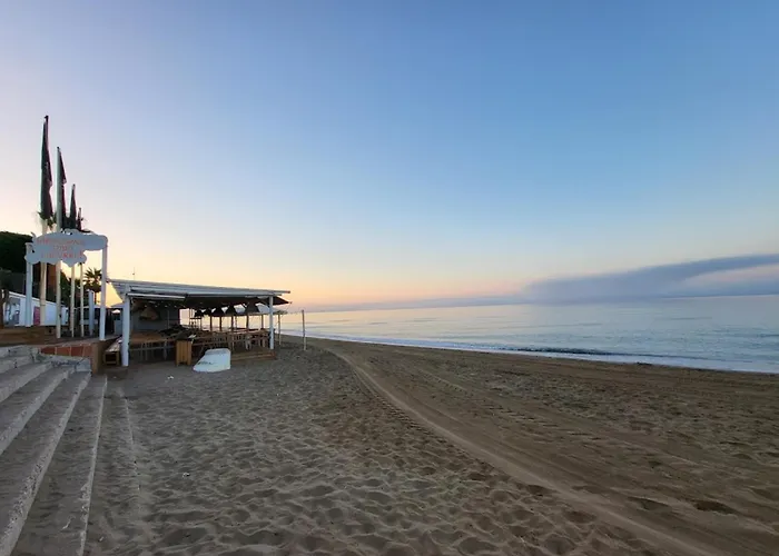 The House - 4min Walk To The Sea Tatil Evi Marbella