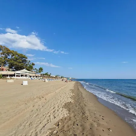 Сasa de vacaciones The House - 4min Walk To The Sea Marbella