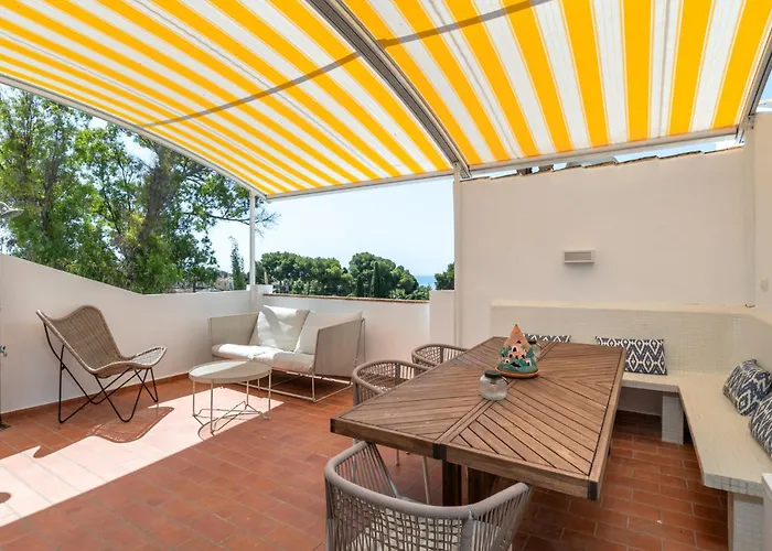 Сasa de vacaciones The House - 4min Walk To The Sea *